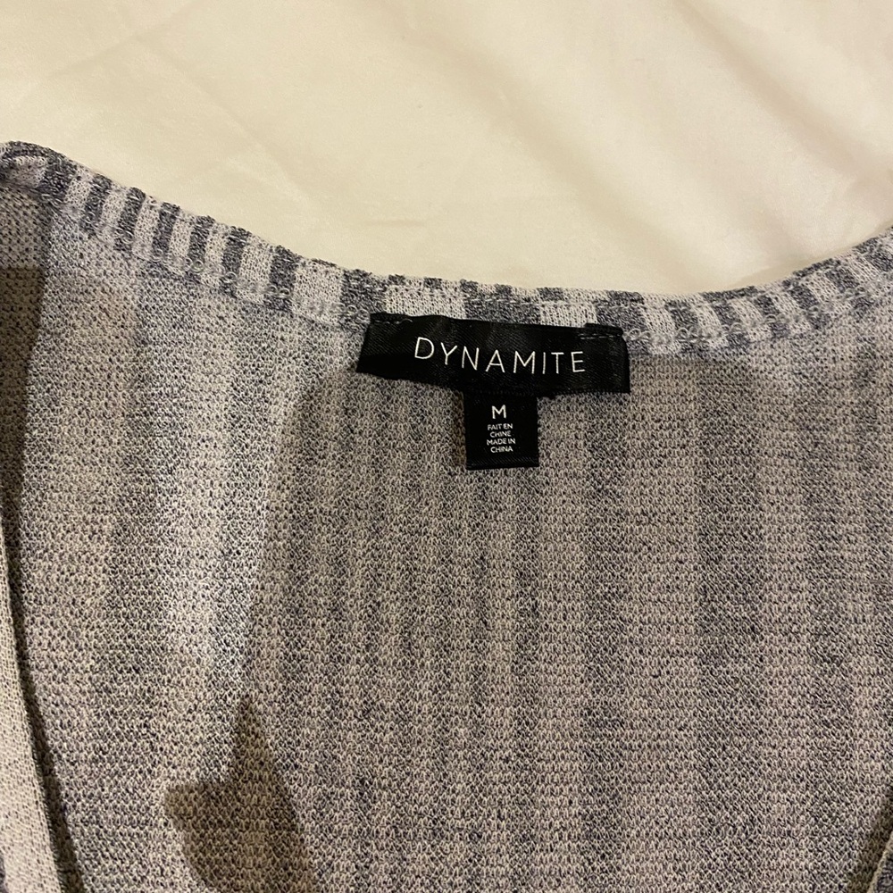 Dynamite Blouse - Picture 3 of 3